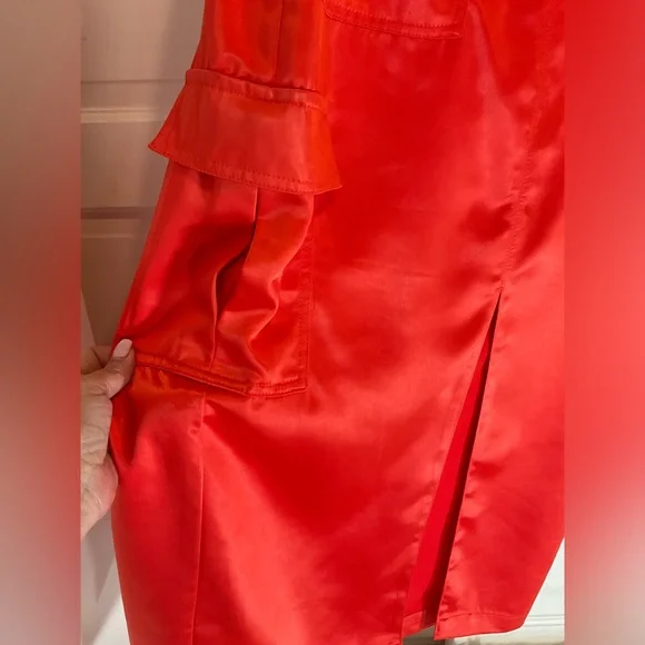 HOUSE OF HARLOW CARGO SKIRT - Picture 7 of 15